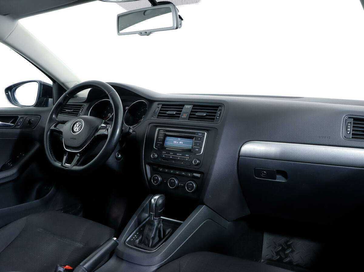 Купить Volkswagen Jetta, 2015, 219 580 км, фото №9