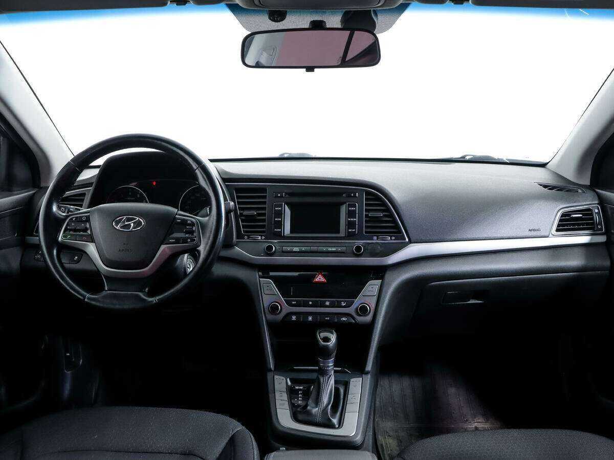 Купить Hyundai Elantra, 2017, 100 000 км, фото №10