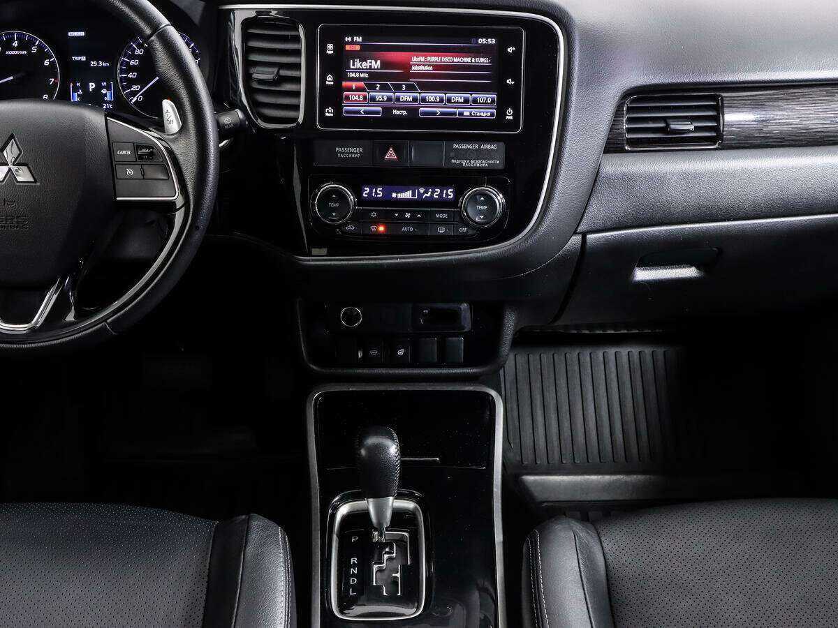 Купить Mitsubishi Outlander, 2018, 133 095 км, фото №11