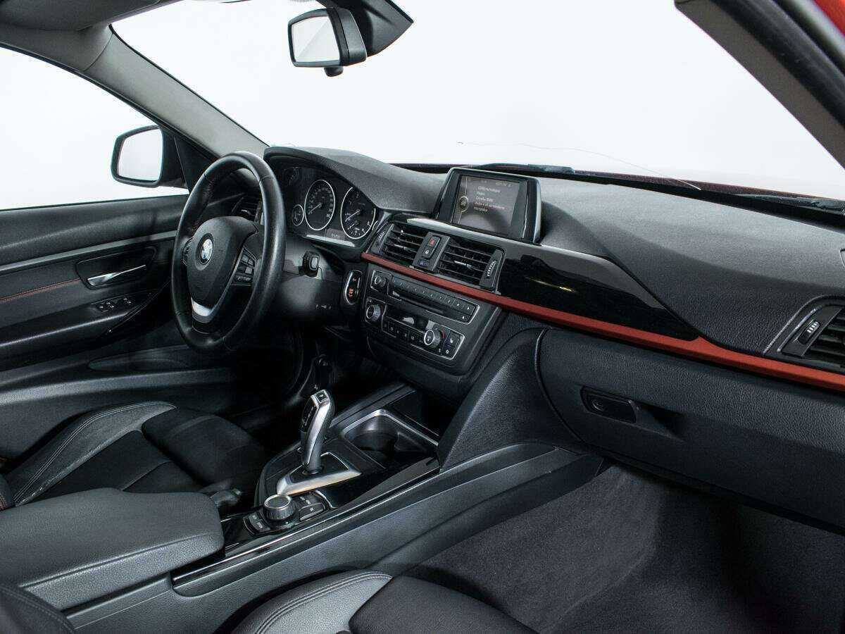 Купить BMW 3 серии 320d, 2012, 140 300 км, фото №9
