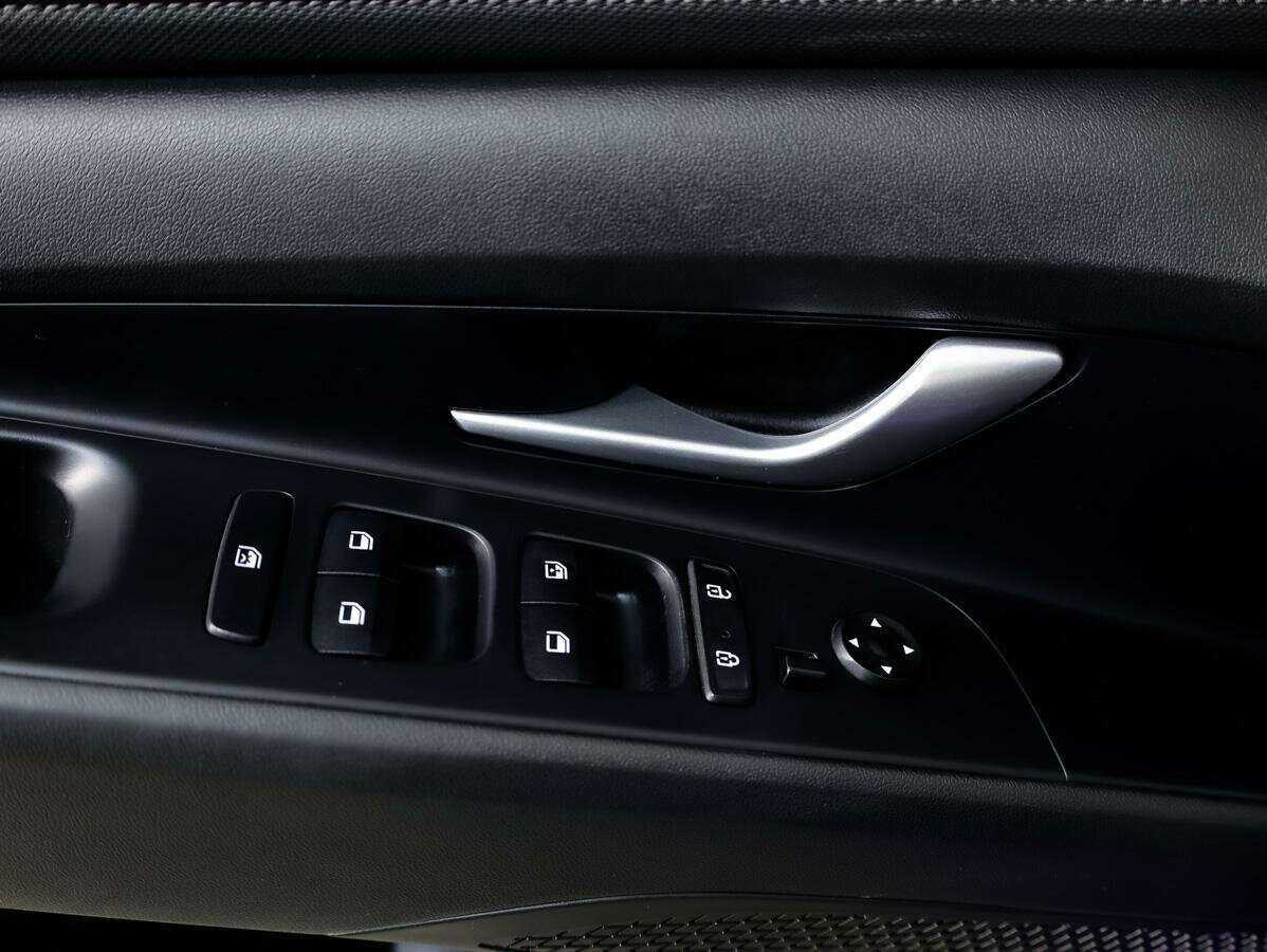 Купить Hyundai Elantra, 2021, 74 533 км, фото №25