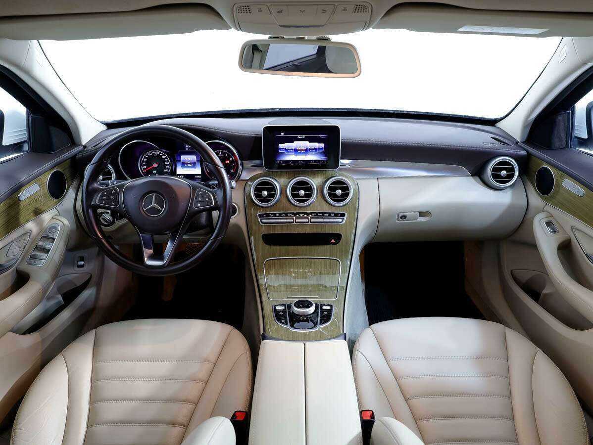Купить Mercedes-Benz C-Класс 180, 2015, 113 862 км, фото №10