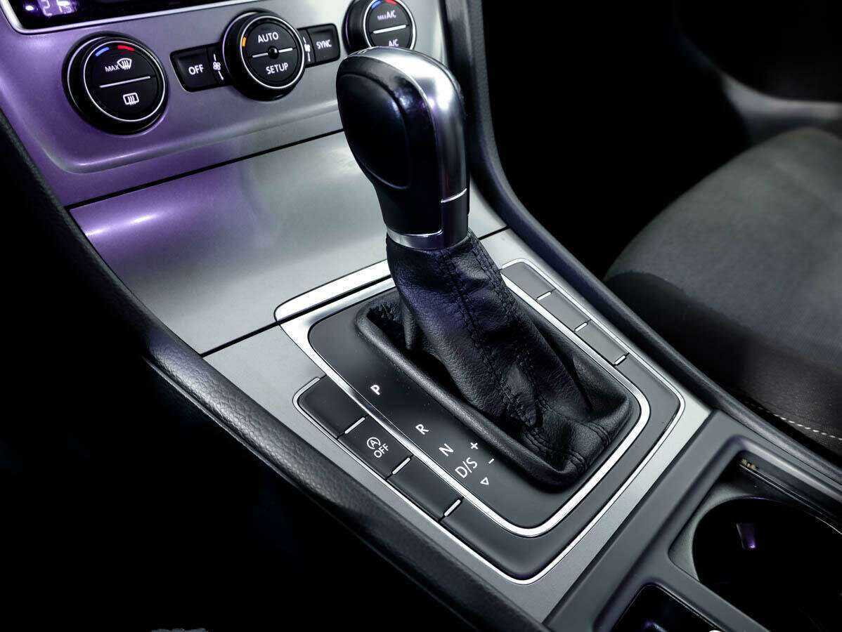 Купить Volkswagen Golf, 2013, 136 879 км, фото №15