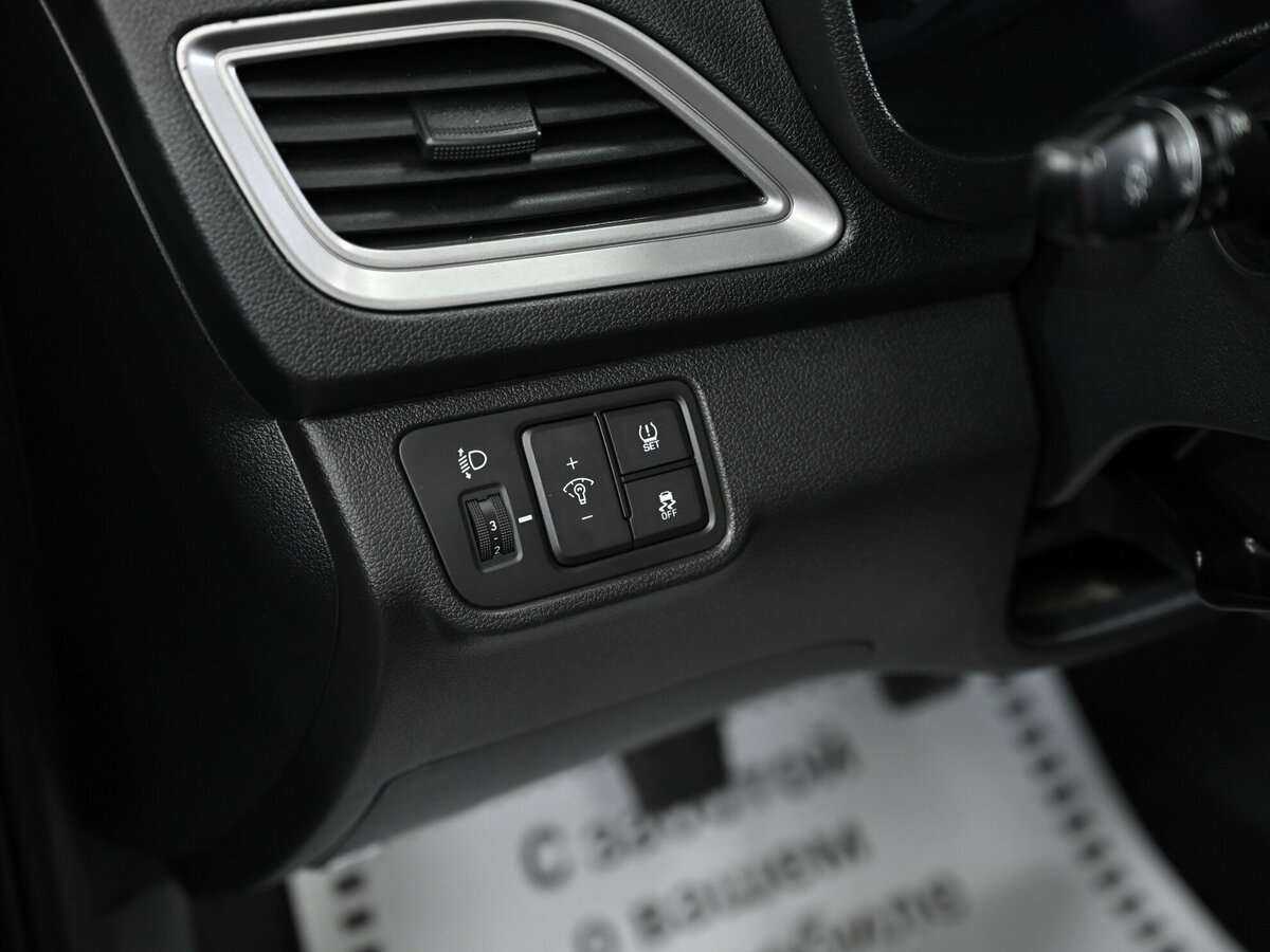 Купить Hyundai Solaris, 2020, 93 000 км, фото №8