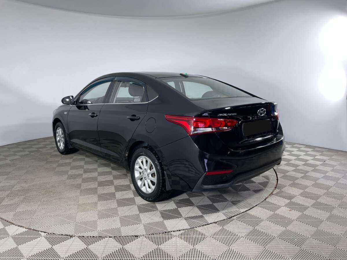 Купить Hyundai Solaris, 2017, 169 000 км, фото №6