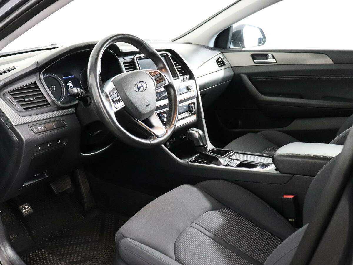 Купить Hyundai Sonata, 2018, 61 197 км, фото №8
