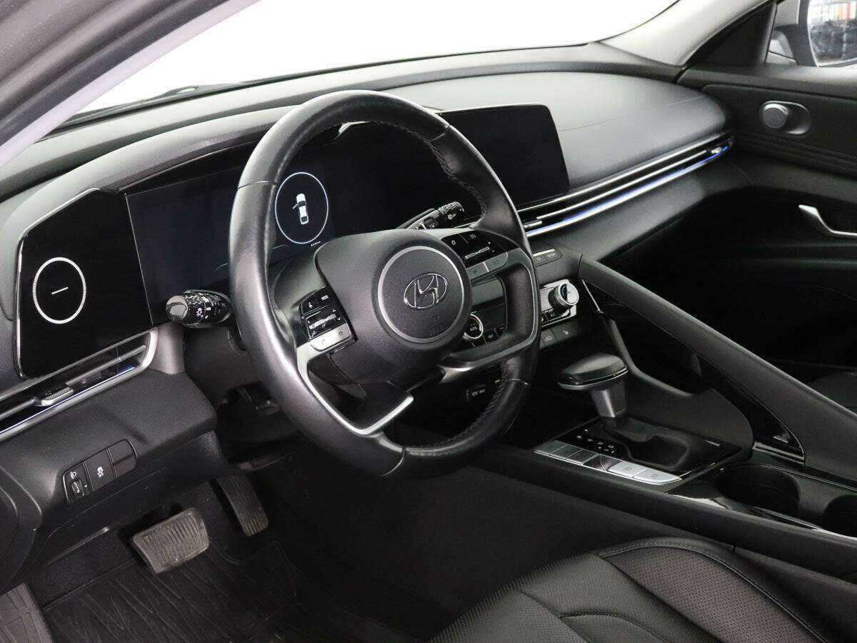 Купить Hyundai Elantra, 2021, 47 110 км, фото №8