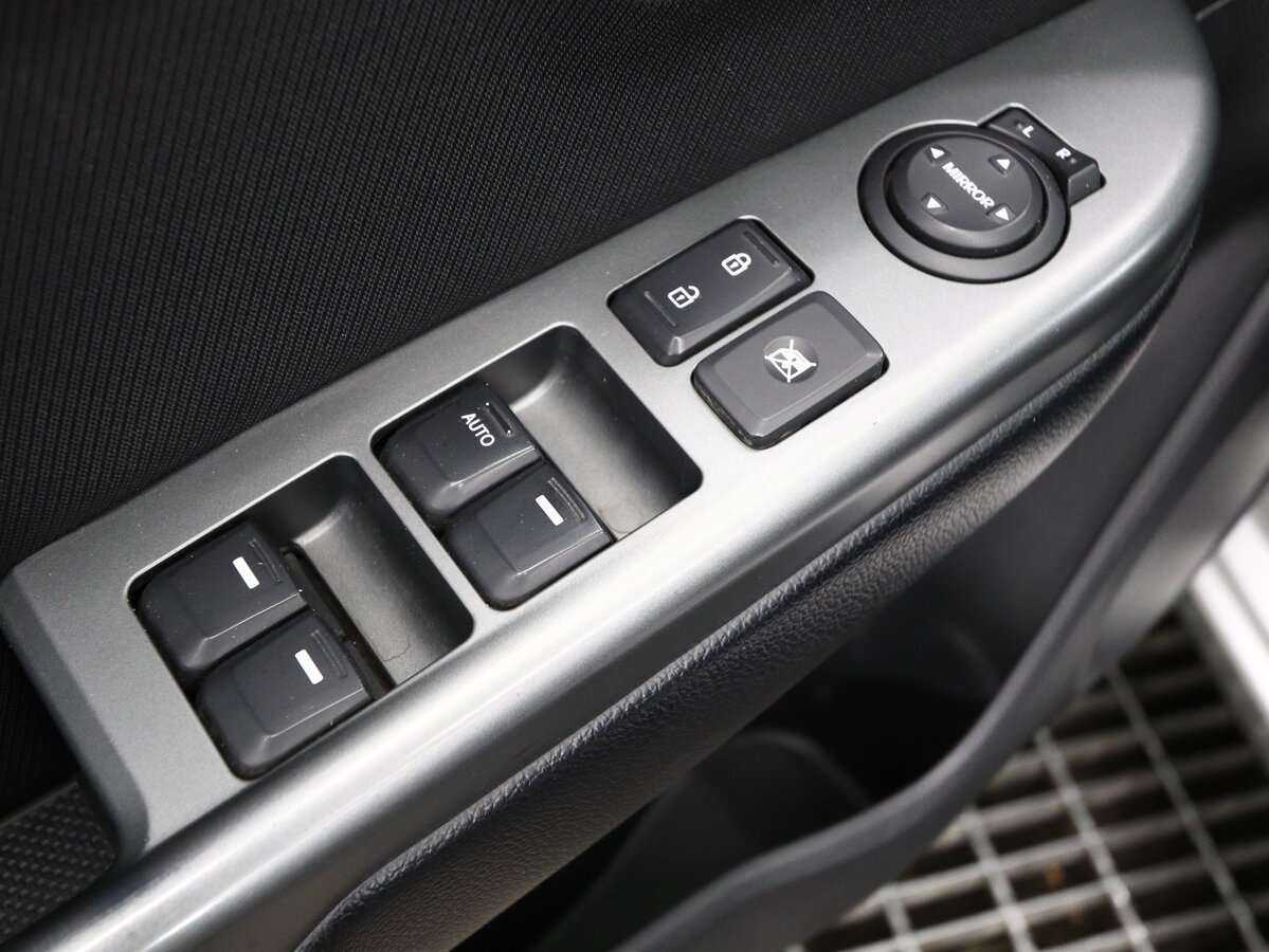 Купить Kia Rio, 2015, 59 140 км, фото №6