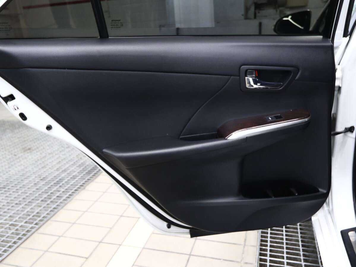 Купить Toyota Camry, 2016, 281 500 км, фото №10