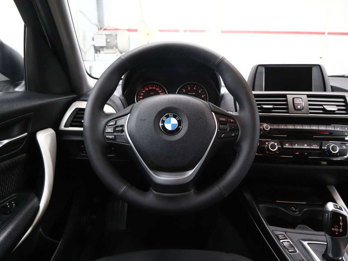 Купить BMW 1 серии 118i, 2016, 87 000 км, фото №19