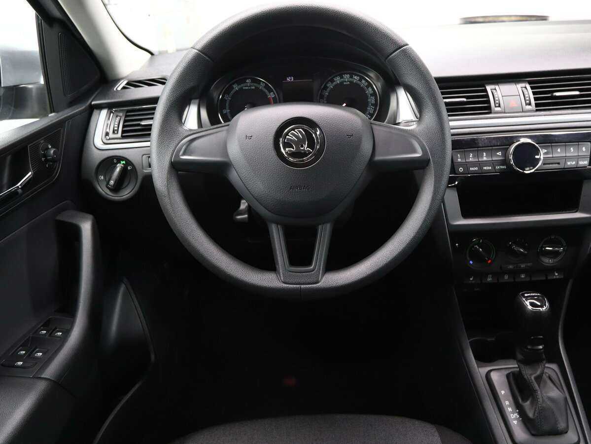 Купить Skoda Rapid, 2018, 73 000 км, фото №10