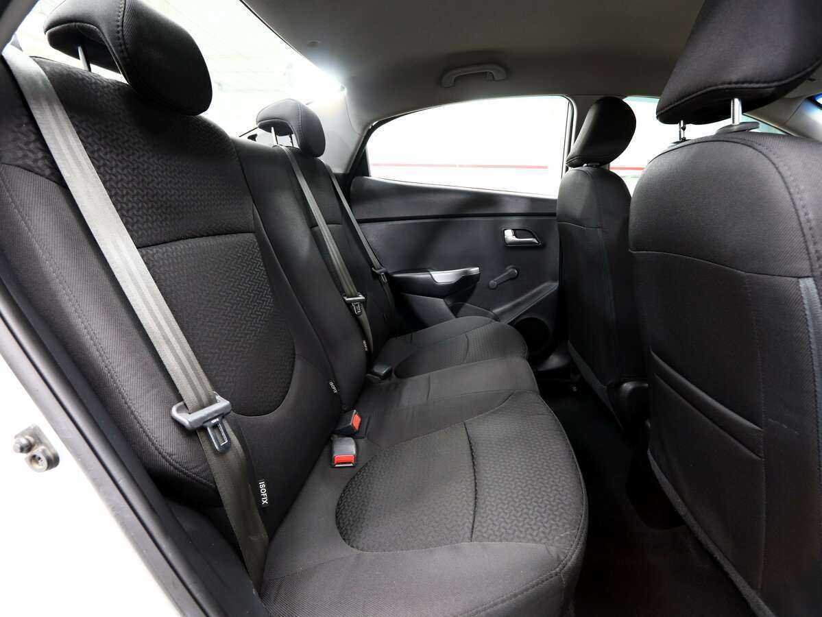 Купить Kia Rio, 2016, 220 000 км, фото №18