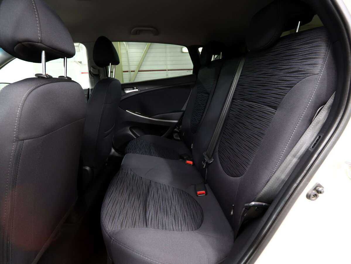 Купить Hyundai Solaris, 2015, 136 000 км, фото №17