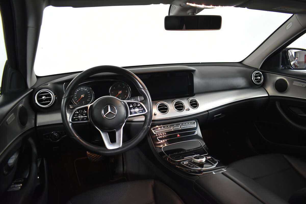 Купить Mercedes-Benz E-Класс 200 d, 2018, 97 000 км, фото №14