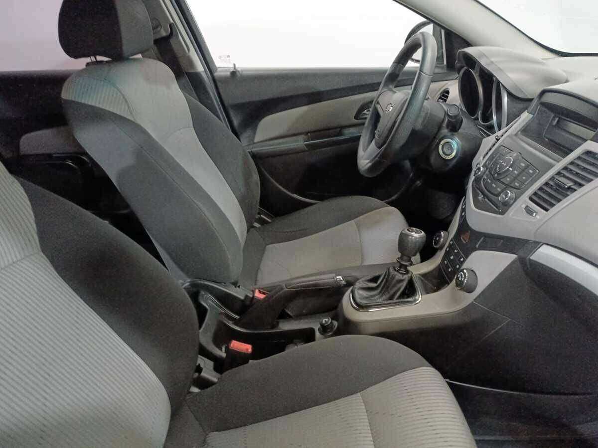 Купить Chevrolet Cruze, 2012, 199 416 км, фото №10
