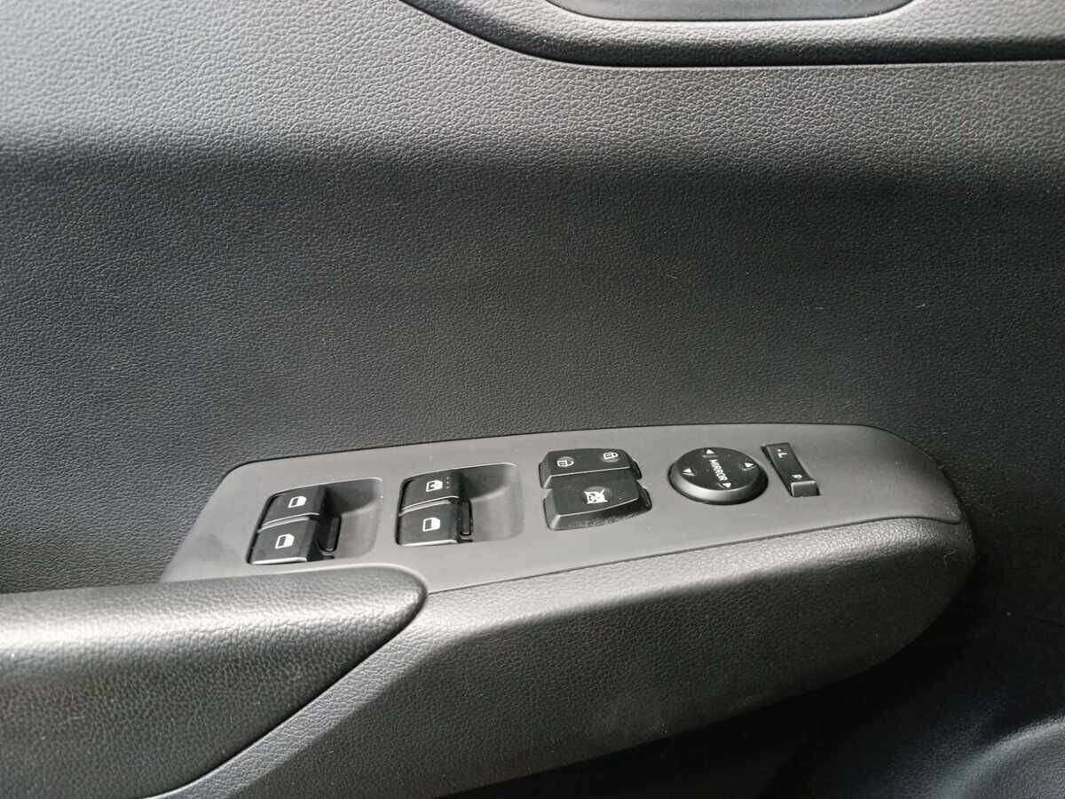 Купить Hyundai Solaris, 2020, 40 136 км, фото №17