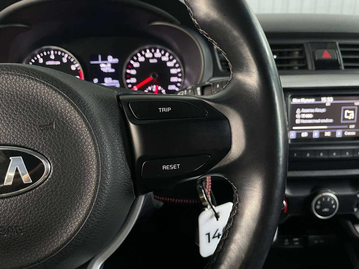 Купить Kia Rio X-Line, 2018, 85 416 км, фото №10