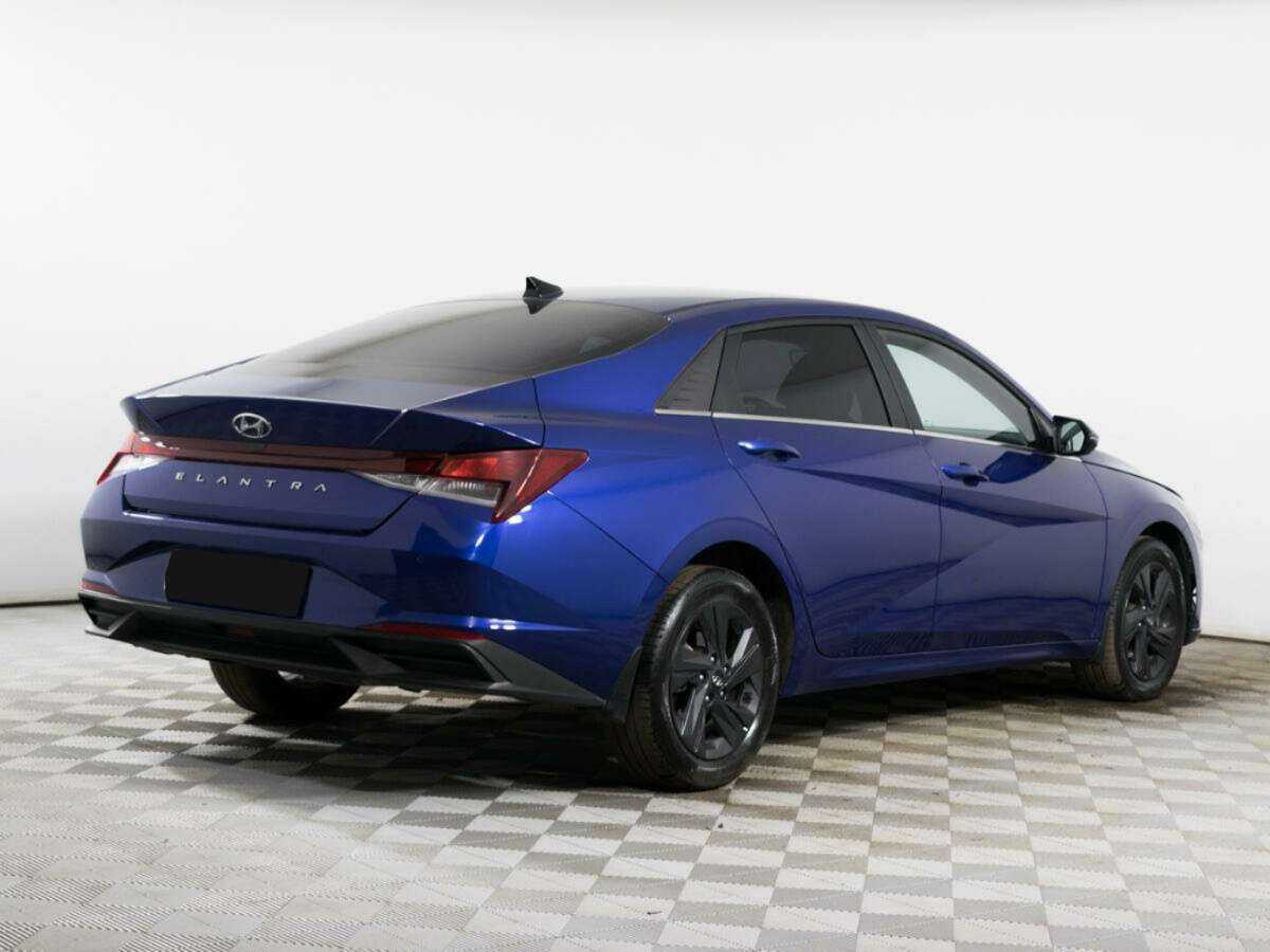 Купить Hyundai Elantra, 2021, 64 500 км, фото №4