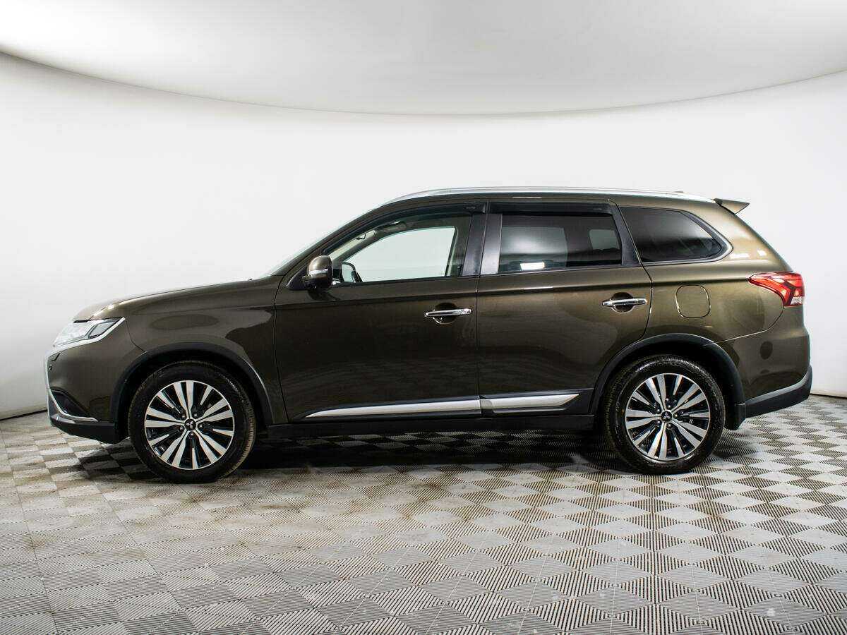 Купить Mitsubishi Outlander, 2018, 113 000 км, фото №5