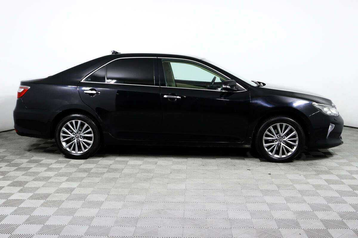 Купить Toyota Camry, 2017, 129 383 км, фото №4