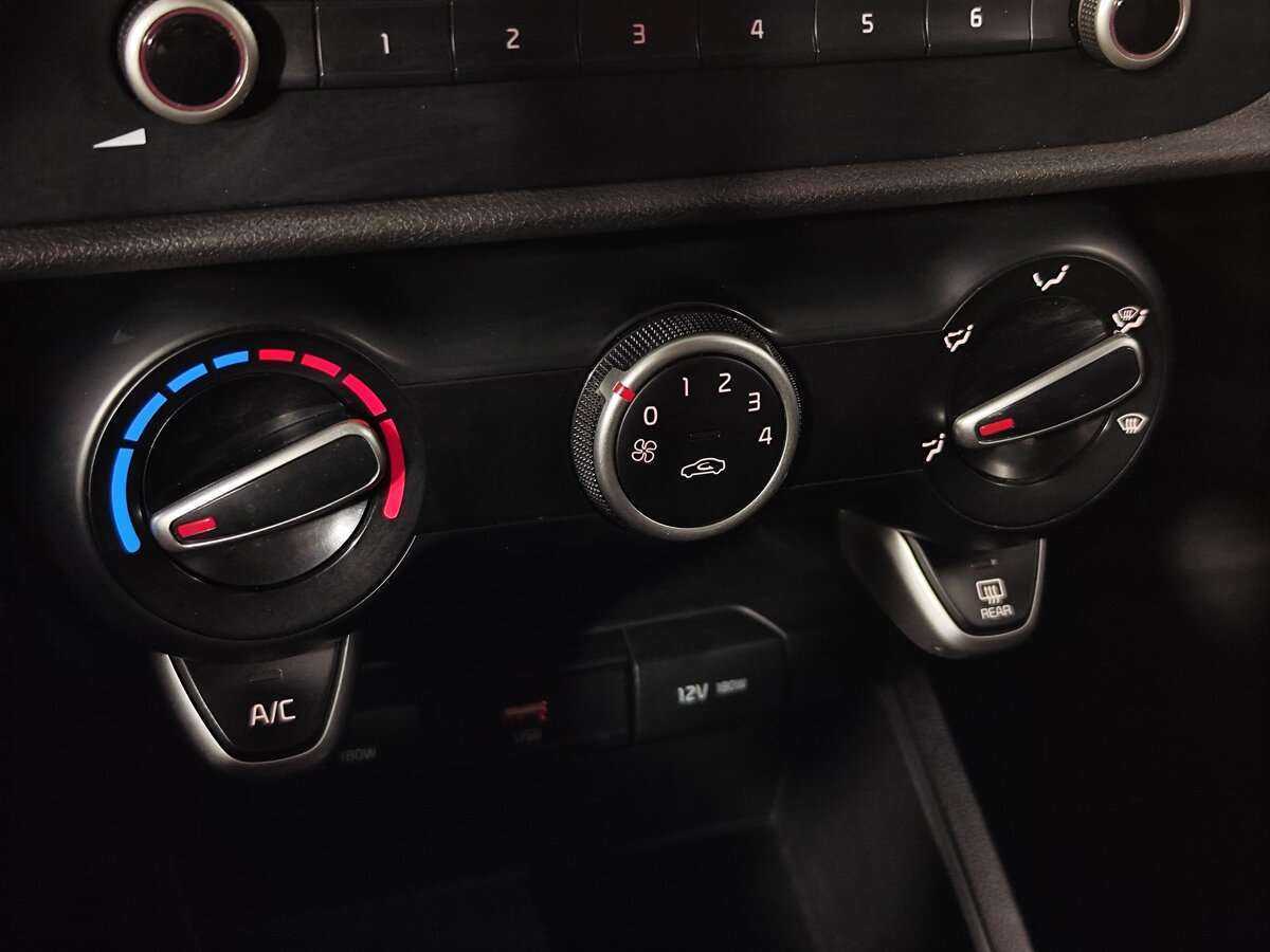 Купить Kia Rio, 2021, 85 000 км, фото №13