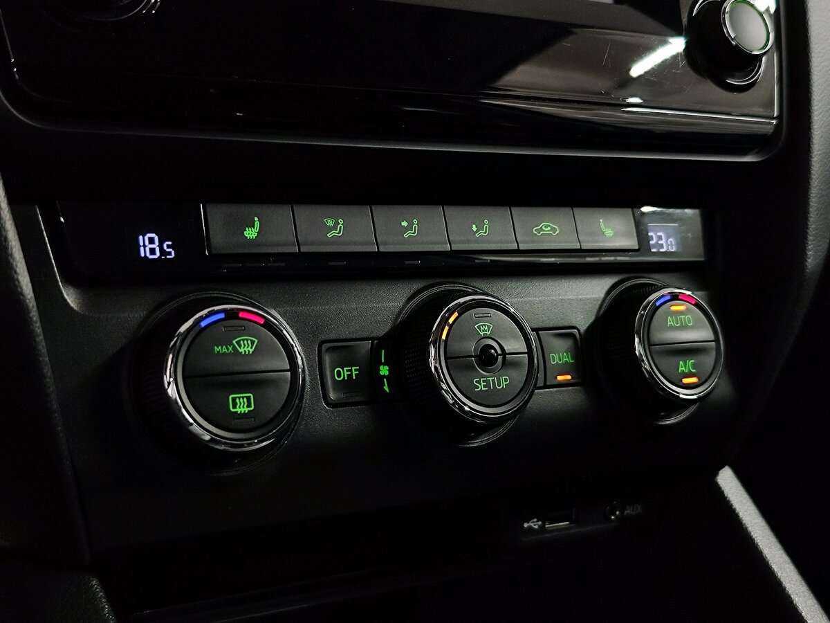 Купить Skoda Octavia, 2015, 126 000 км, фото №16