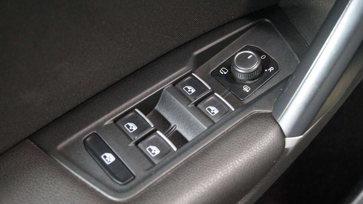 Купить Volkswagen Tiguan, 2018, 176 587 км, фото №10