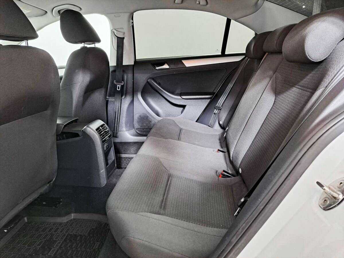 Купить Volkswagen Jetta, 2017, 121 000 км, фото №7