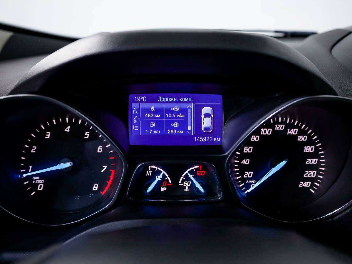 Купить Ford Kuga, 2013, 145 922 км, фото №10