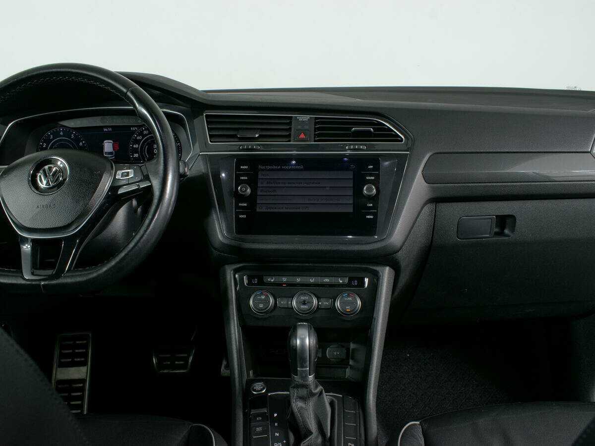 Купить Volkswagen Tiguan, 2018, 107 000 км, фото №11