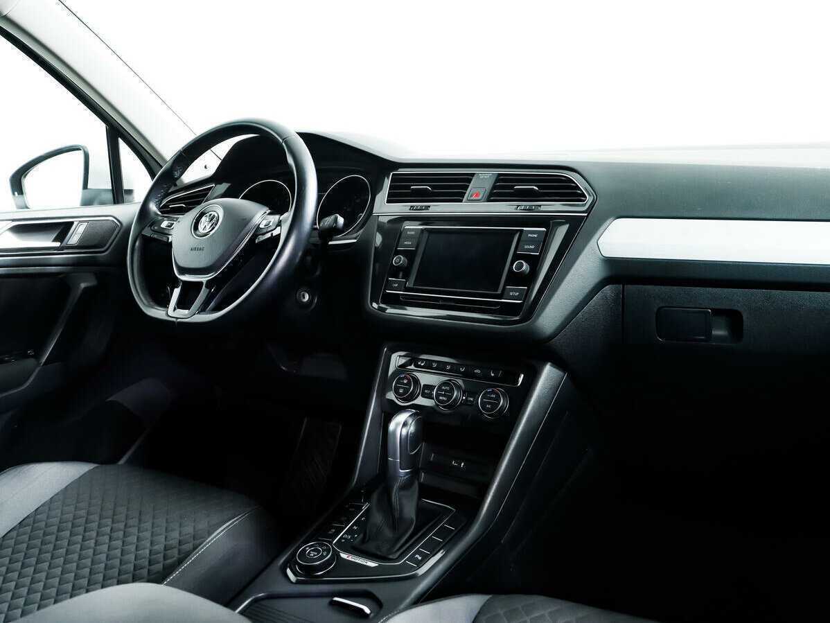 Купить Volkswagen Tiguan, 2017, 84 005 км, фото №9