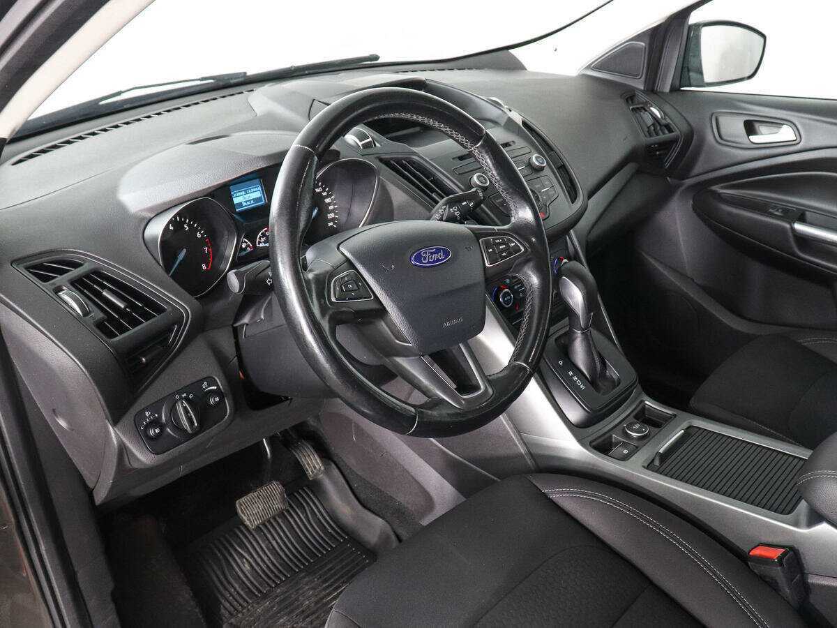 Купить Ford Kuga, 2017, 95 422 км, фото №9