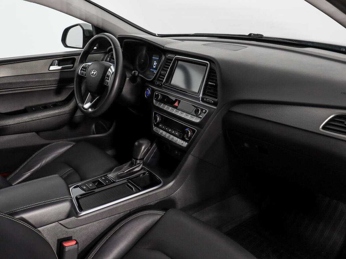 Купить Hyundai Sonata, 2017, 89 498 км, фото №14