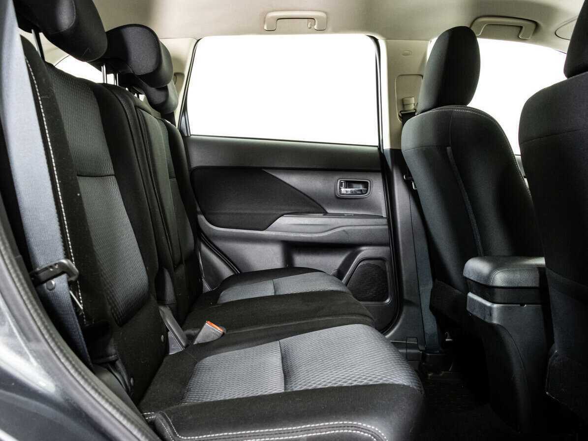 Купить Mitsubishi Outlander, 2016, 145 837 км, фото №10