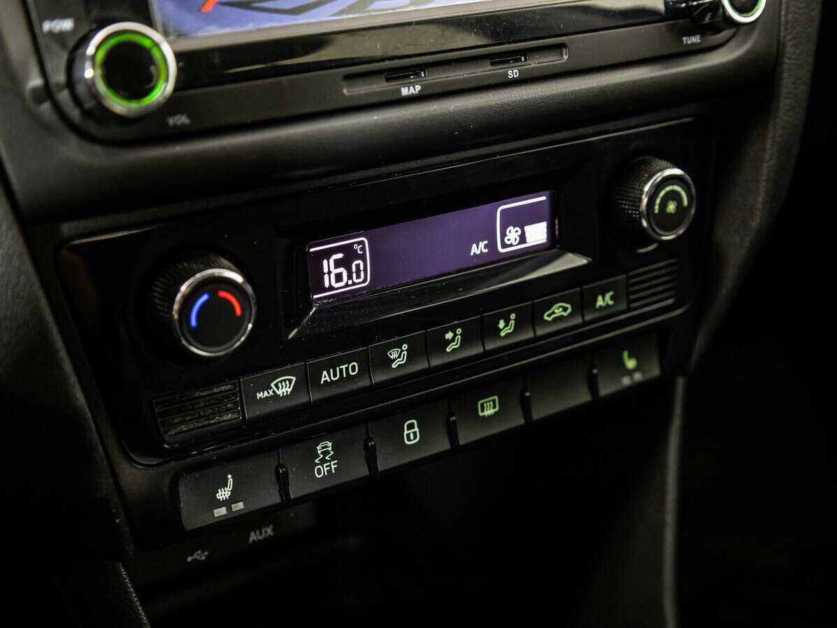 Купить Skoda Rapid, 2016, 136 176 км, фото №12