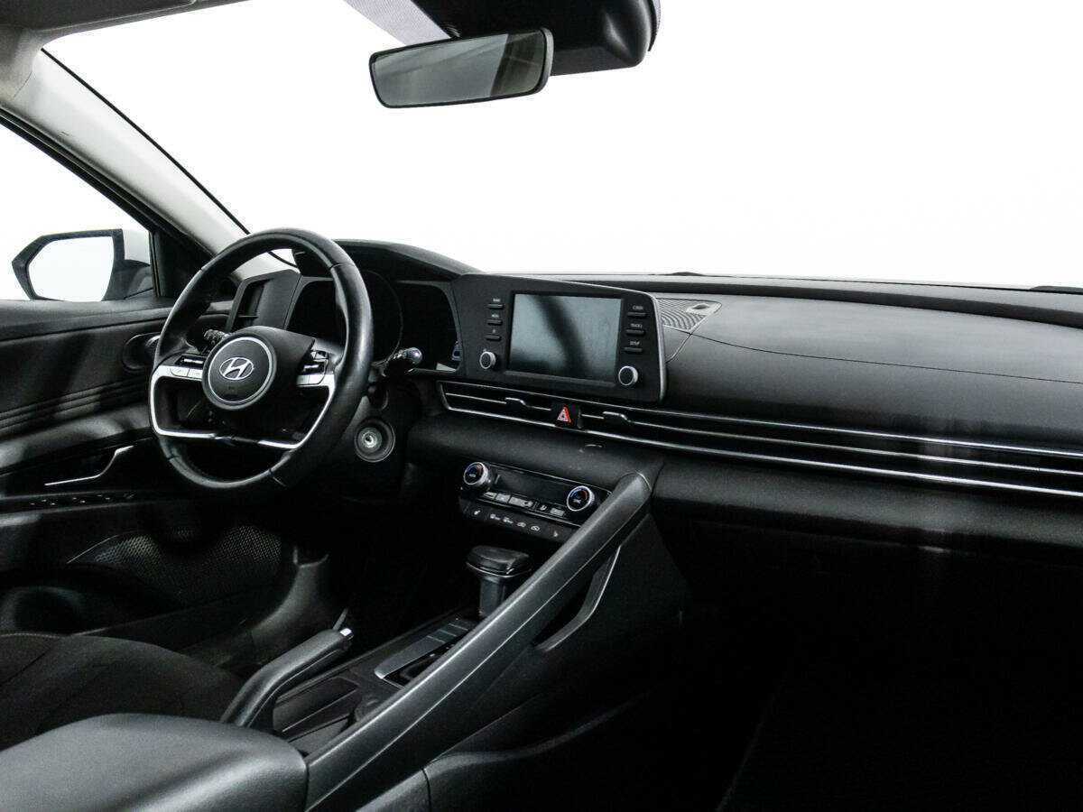 Купить Hyundai Elantra, 2021, 106 533 км, фото №9