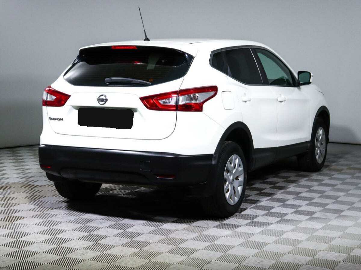 Купить Nissan Qashqai, 2014, 111 000 км, фото №4
