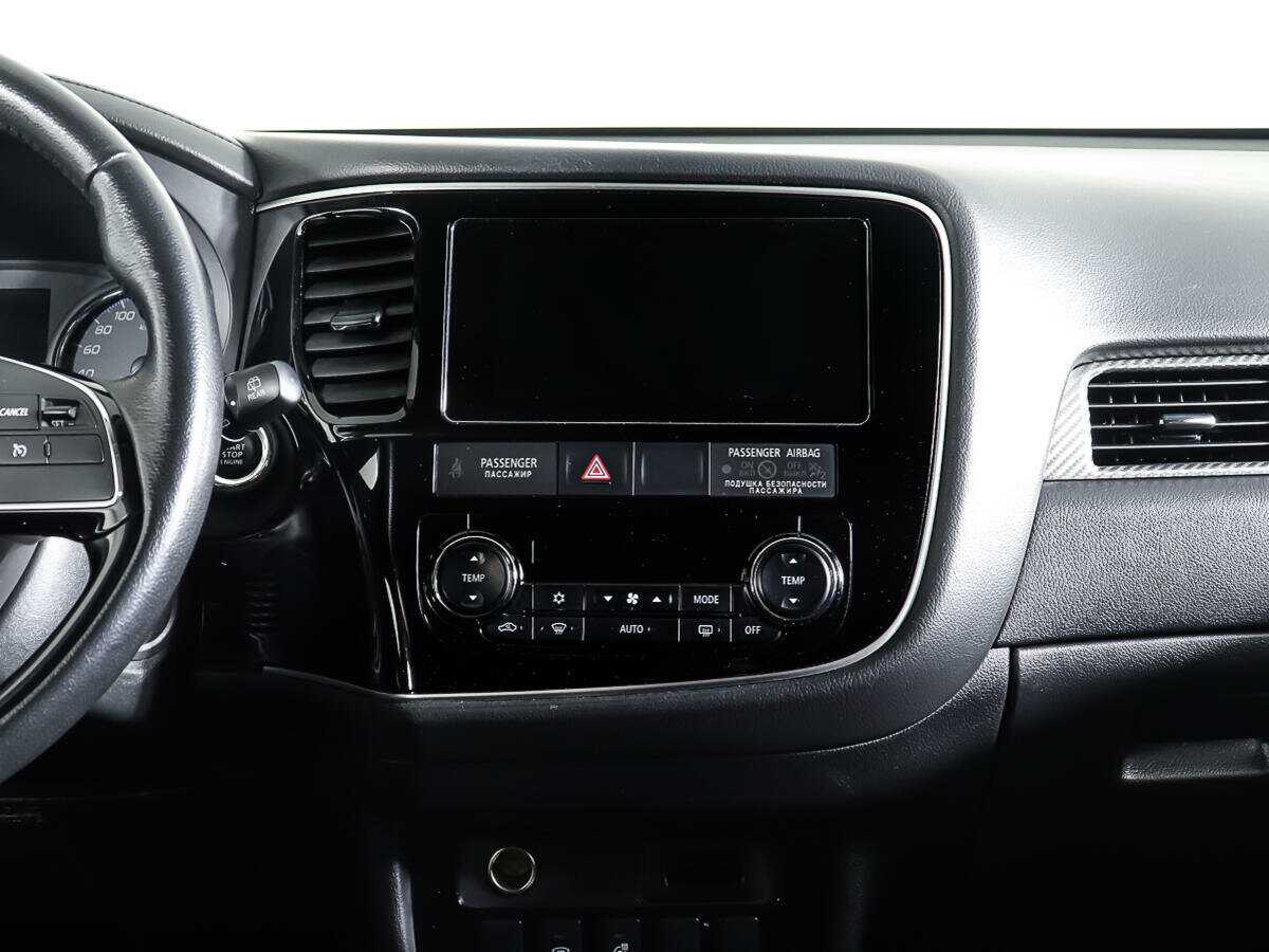 Купить Mitsubishi Outlander, 2018, 83 532 км, фото №11