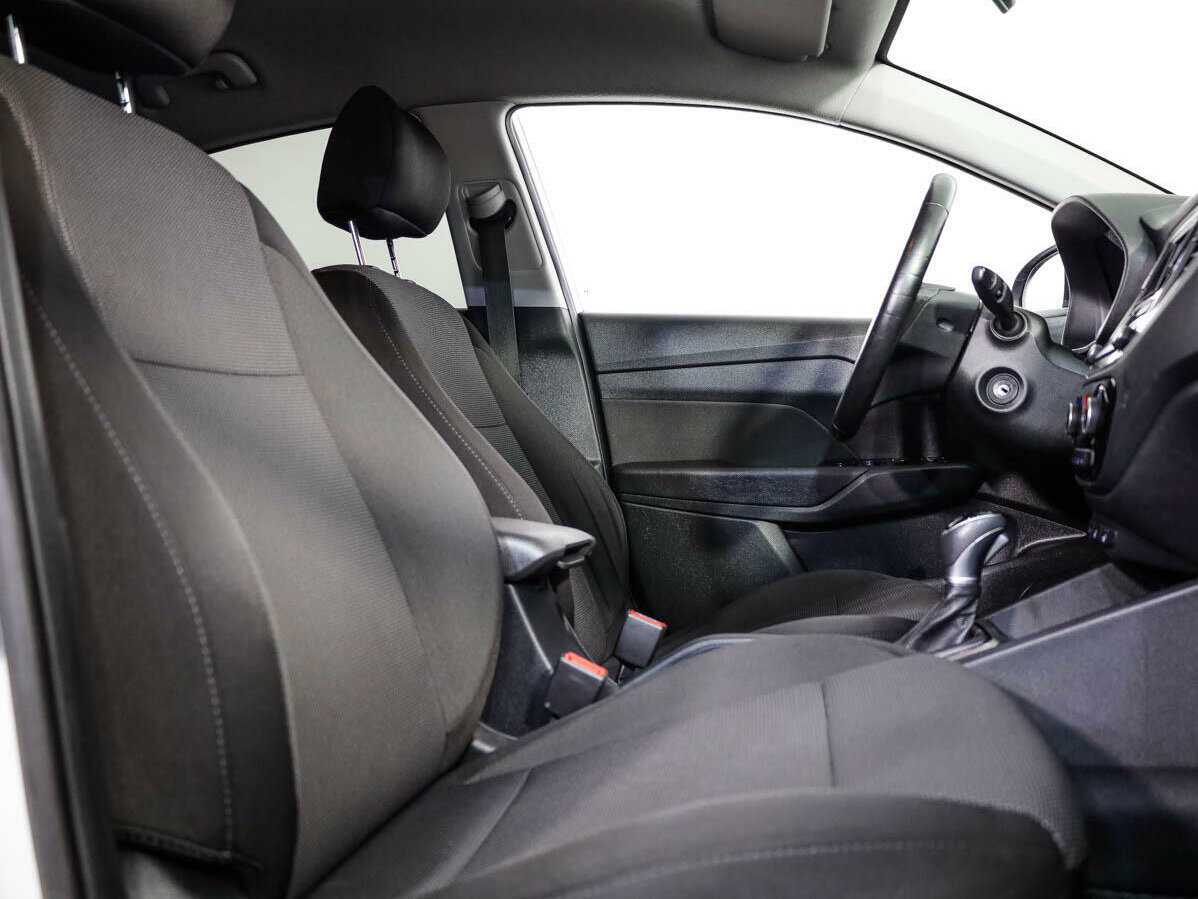 Купить Hyundai Solaris, 2018, 146 718 км, фото №12