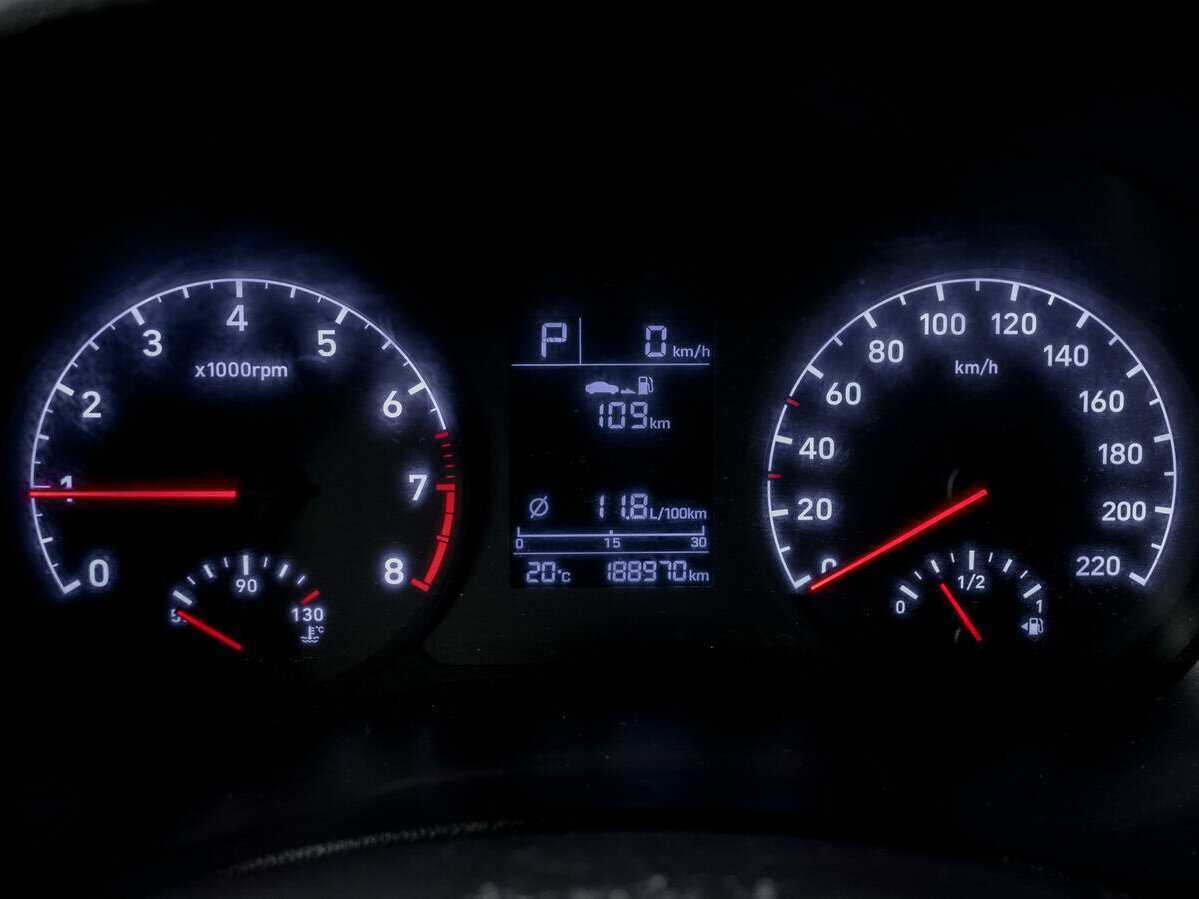 Купить Hyundai Solaris, 2018, 188 438 км, фото №11