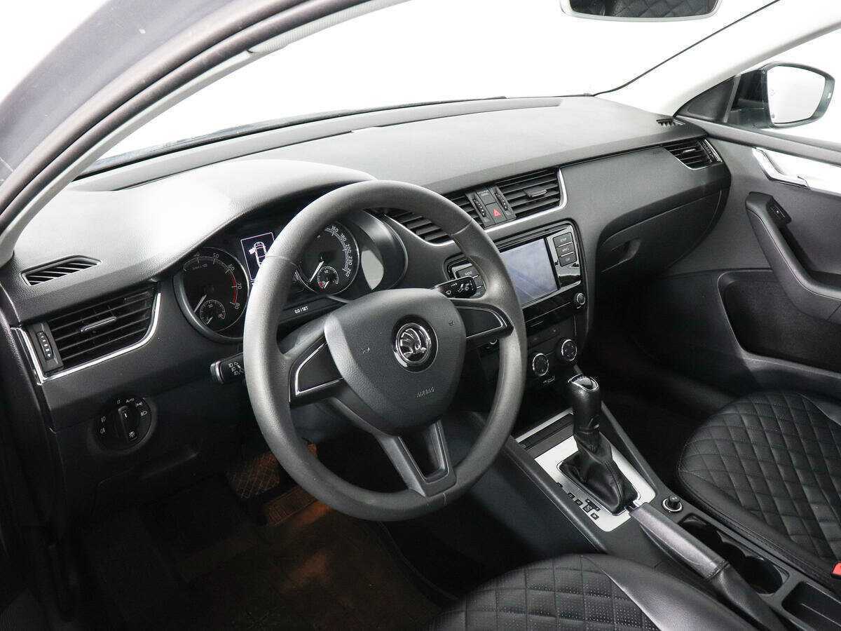 Купить Skoda Octavia, 2018, 144 684 км, фото №5