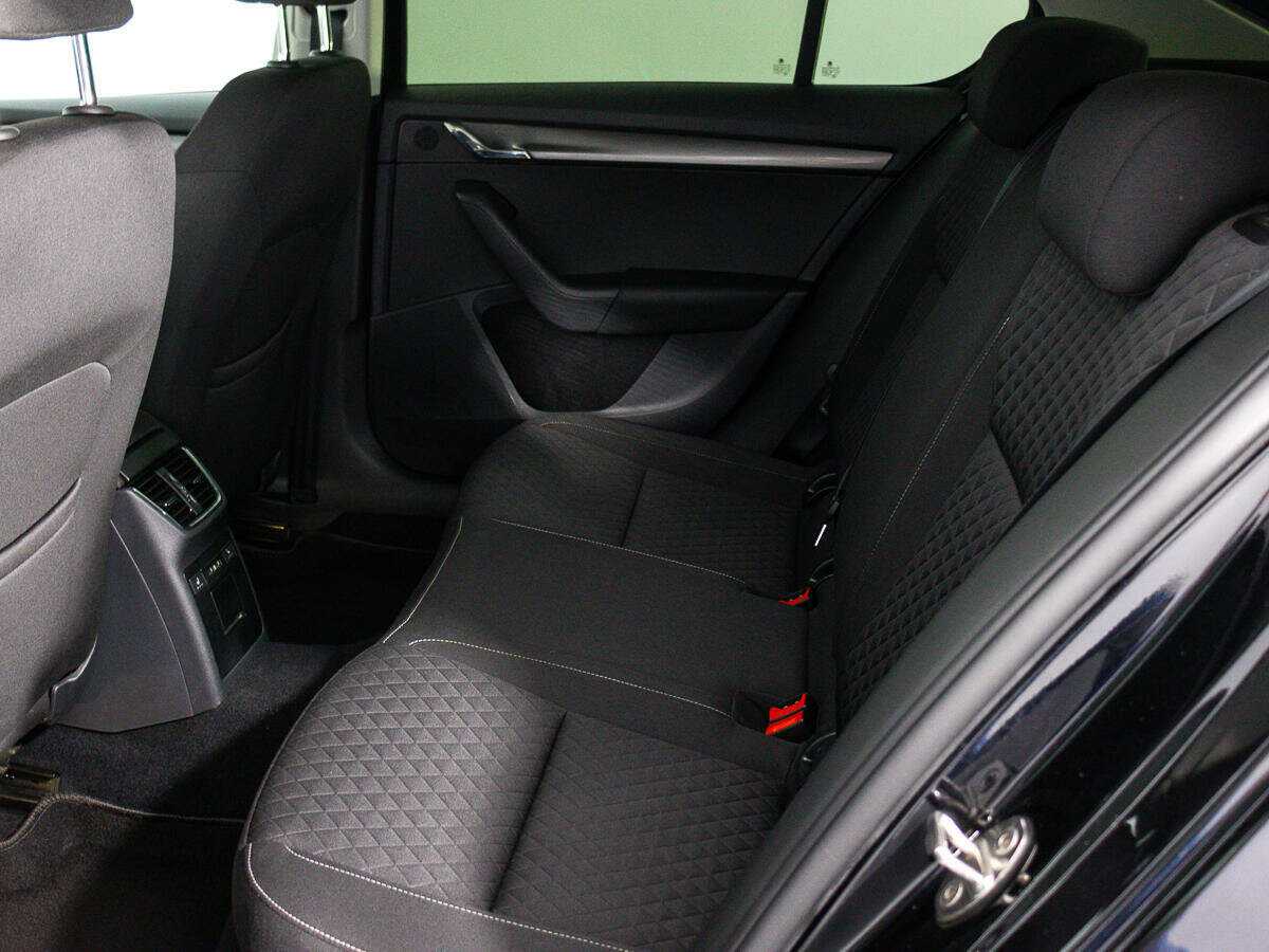 Купить Skoda Octavia, 2018, 69 000 км, фото №12