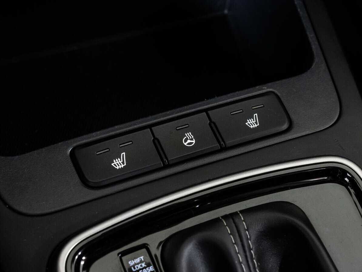 Купить Kia Rio X-Line, 2018, 29 871 км, фото №12