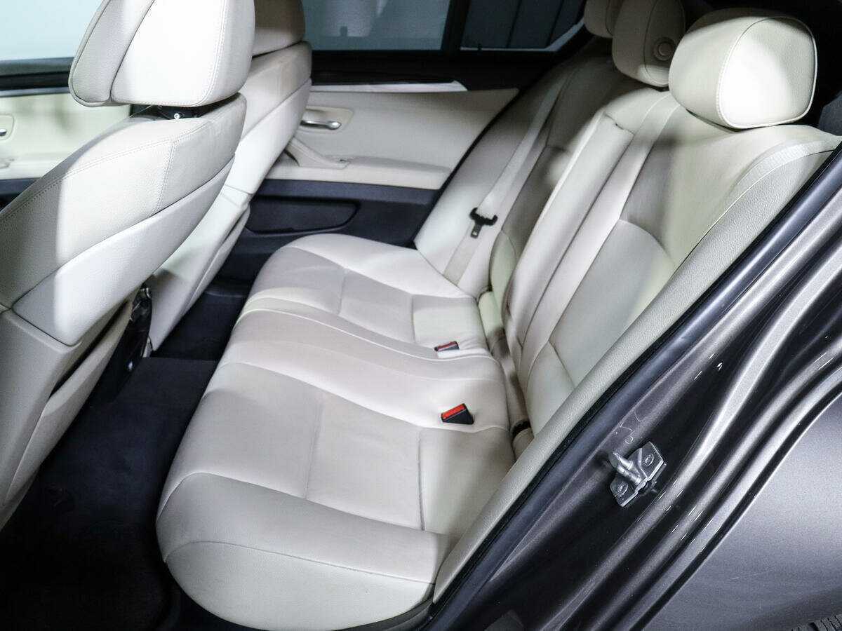 Купить BMW 5 серии 535i xDrive, 2012, 116 498 км, фото №10