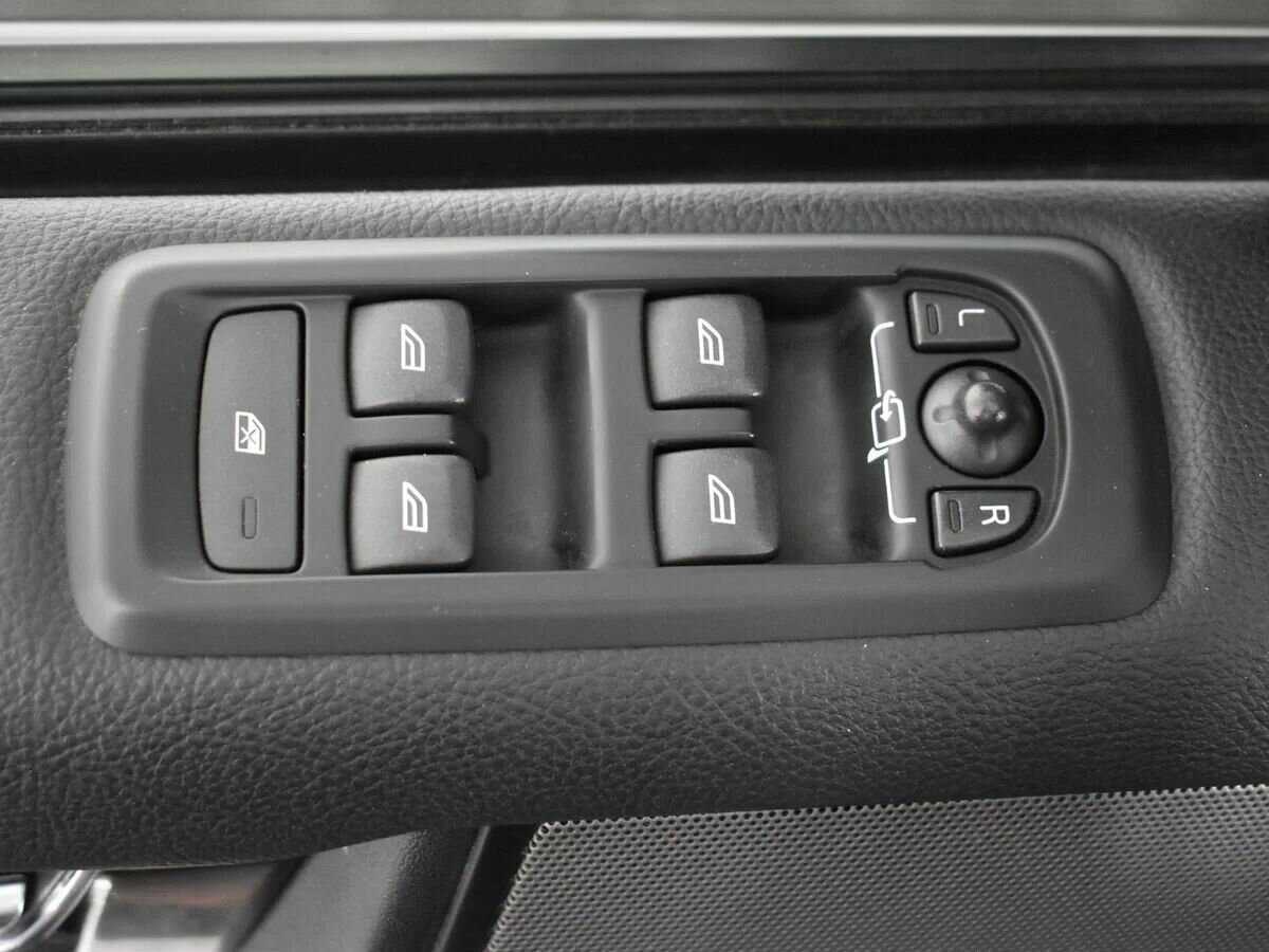 Купить Land Rover Discovery, 2014, 223 435 км, фото №19