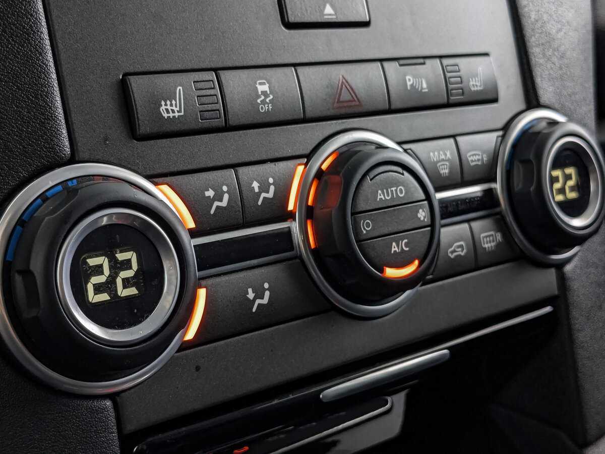 Купить Land Rover Discovery, 2014, 280 601 км, фото №17