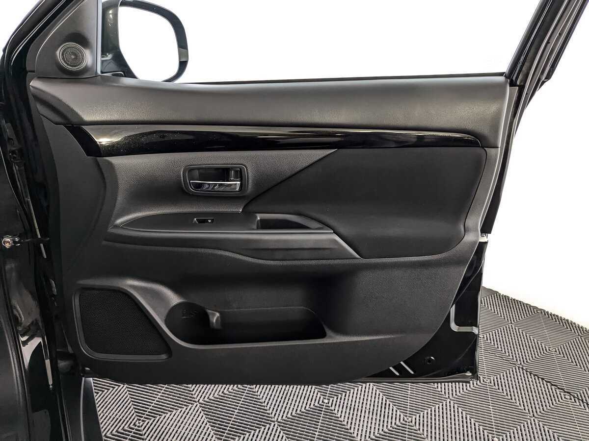 Купить Mitsubishi Outlander, 2019, 94 451 км, фото №21