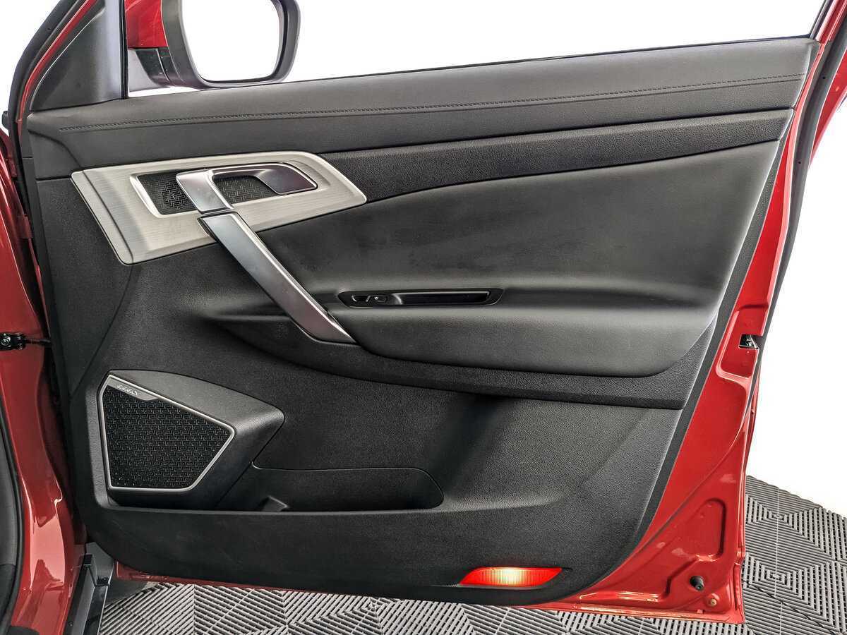 Купить Geely Atlas, 2019, 108 677 км, фото №21