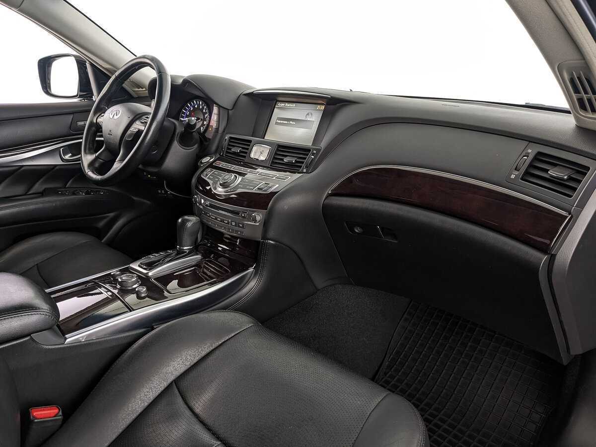 Купить Infiniti Q70, 2014, 201 542 км, фото №9