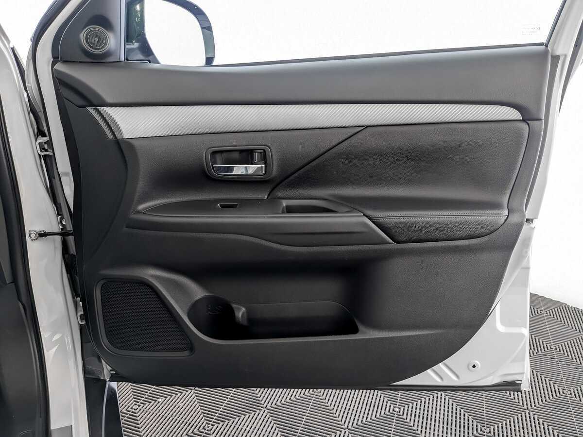 Купить Mitsubishi Outlander, 2014, 43 507 км, фото №21